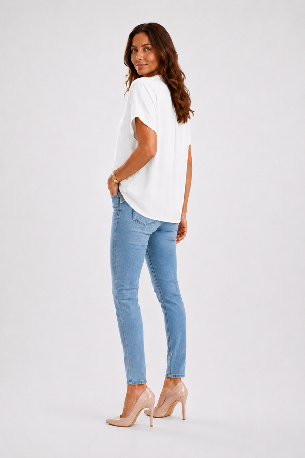 AMELIA | Belly covering light blouse